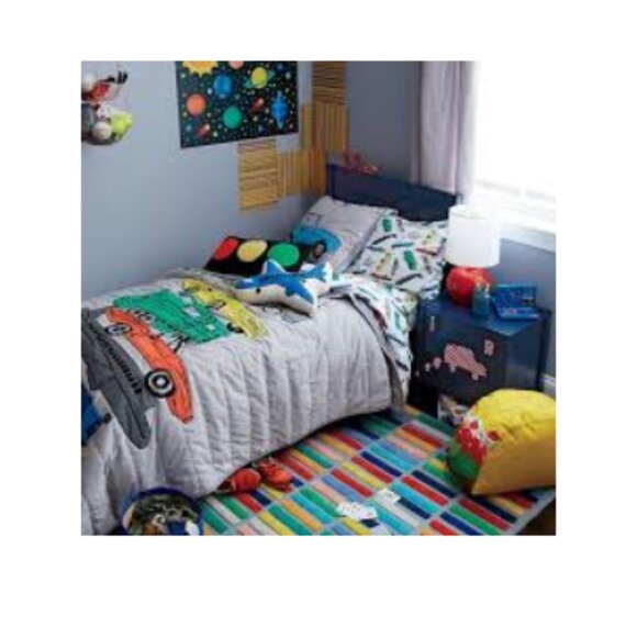 SALE!!!! The Land of the Nod Traffic Jam Quilt 66x86 Queen - Picture 1 of 5